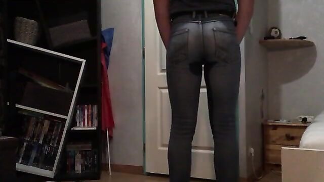 Pisse jeans Piss Porn